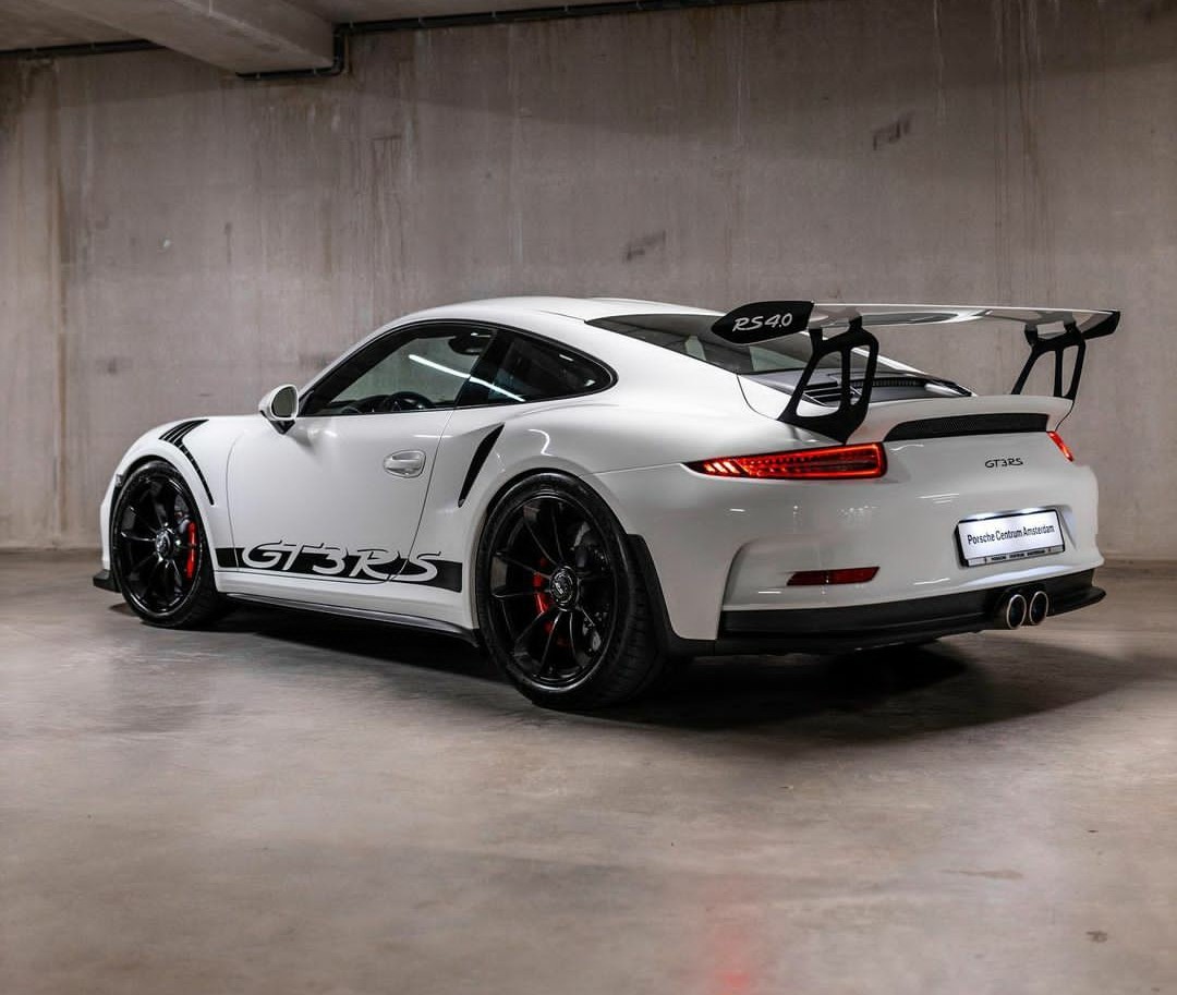 PorscheCIub's tweet photo. White 991 GT3 RS https://t.co/50eUOQbuRa
