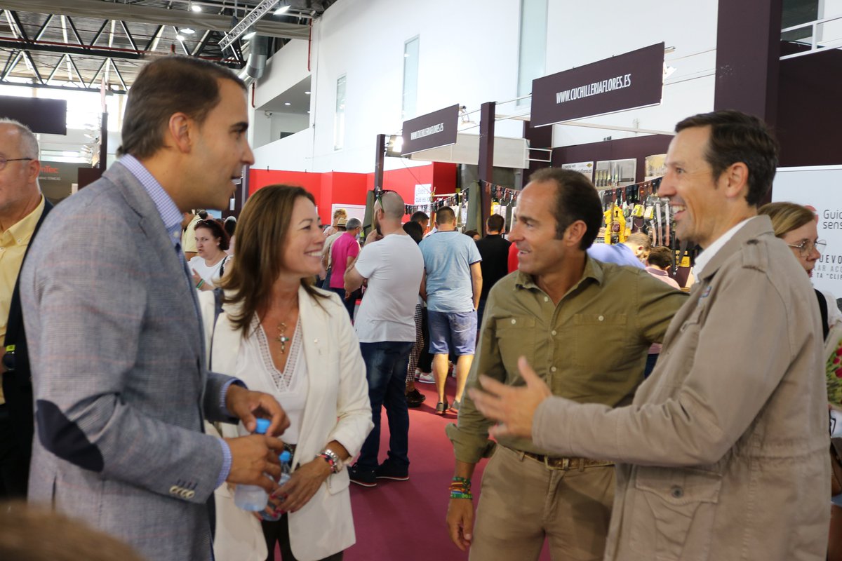 Gran éxito de público de <a href="/feciex/">FECIEX</a>. Gracias a todos los clientes, amigos y autoridades que han pasado estos días por nuestro stand. Un año más hemos estado presentes en una feria referente para nuestro mundo rural. Porque siempre nos encontrarán ahí donde están nuestras raíces.