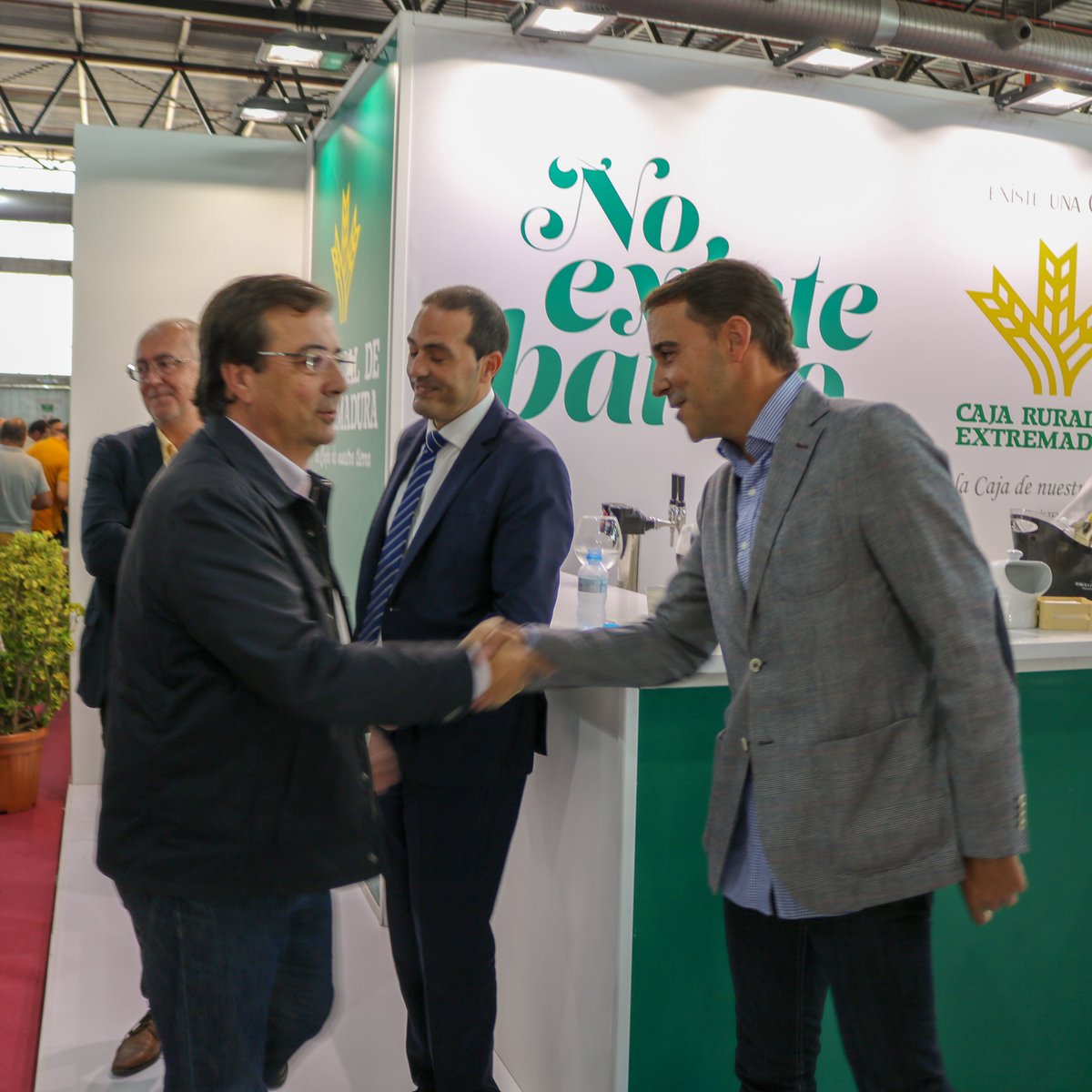 CajaRuralExtremadura tweet media