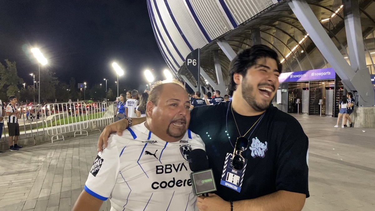 adrianroman32's tweet photo. Venid a mi. #Estadiando 🏟️ https://t.co/G7mATS7Mcd