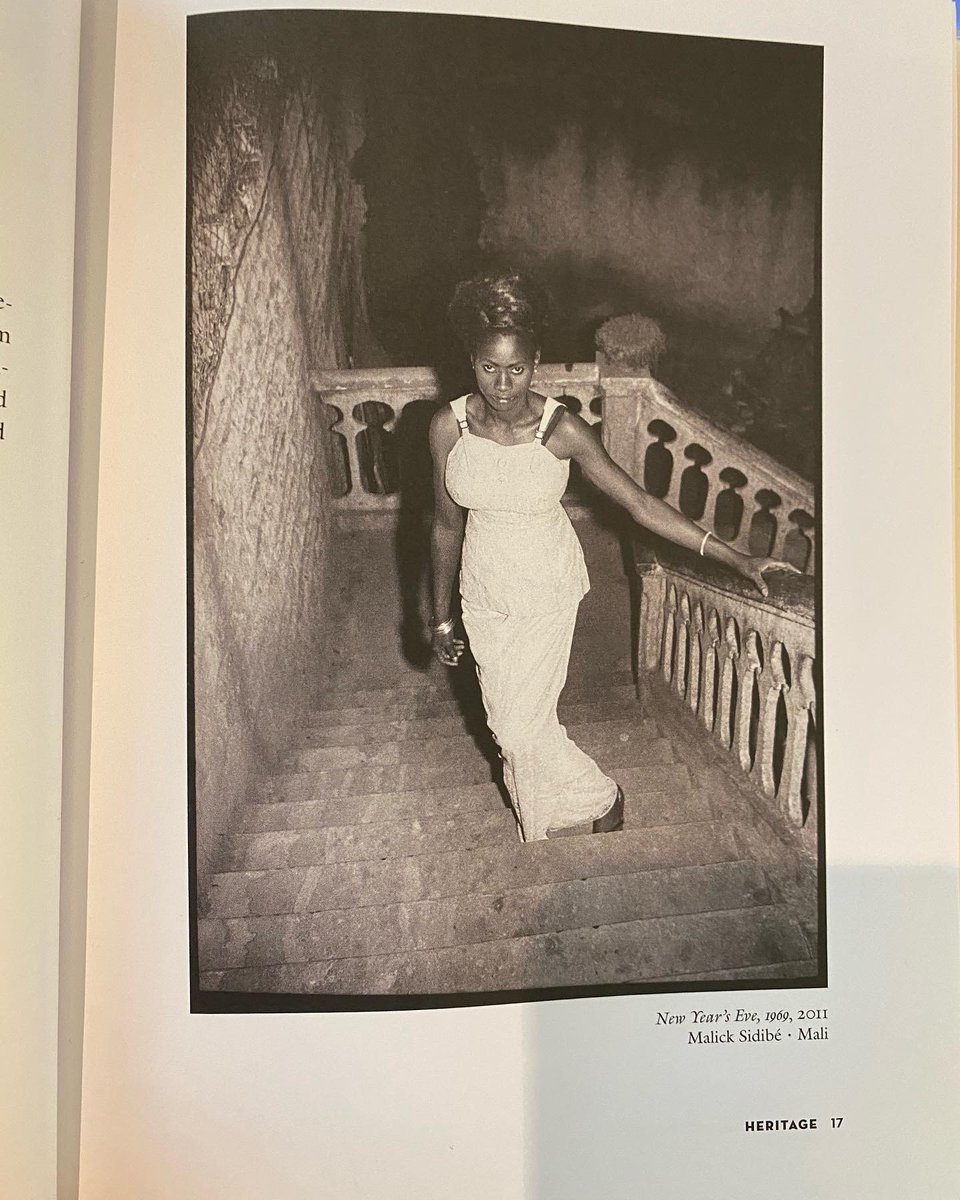caribeanarchive's tweet photo. Caribbean Archive is in Abidjan, Côte d’Ivoire. We are reading “The African Lookbook” by Catherine McKinley. This book is providing us a historical language on fashion and ways of being in West Africa particularly in Côte d’Ivoire. https://t.co/mZOAQoehZI