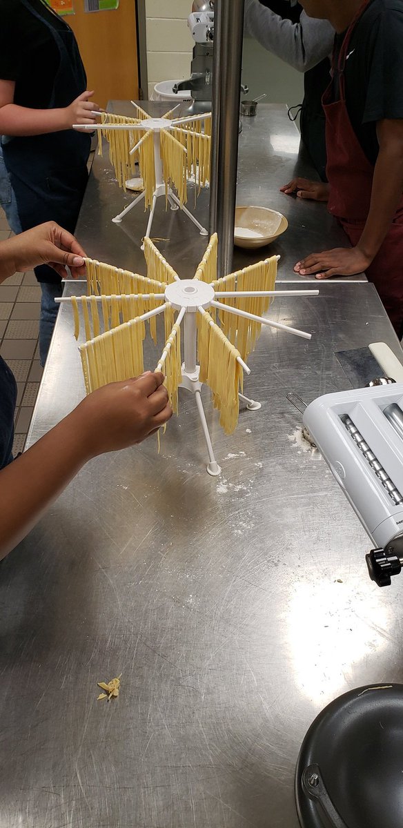 PHSCulinary2's tweet photo. 2nd year making delicious fresh pasta. Noodles? Yes please. @PowhatanHS https://t.co/O0Fdf4cuRX