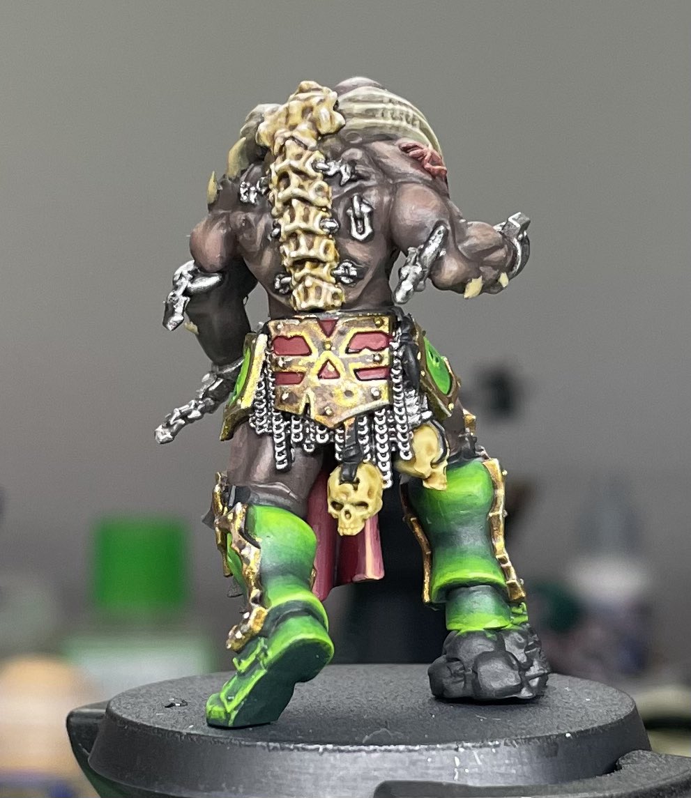 After procrastinating and getting distracted by everything from other armies to work and life more generally, I’m back on the Jade Scourge. Determined to get it to 2k playable this time! WIP Slaughterpriest to walk alongside Dromm (once he’s built)