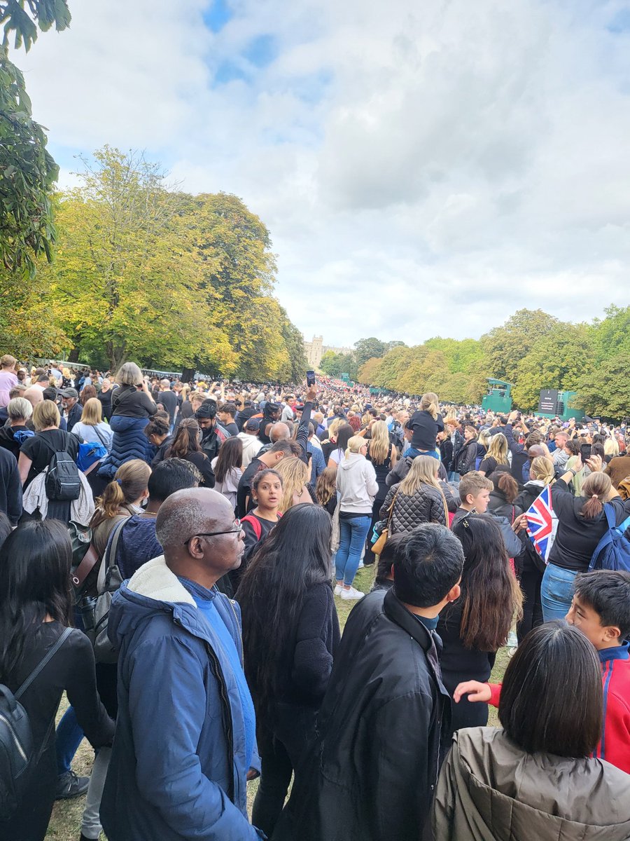 RIP ma'am...... the service was spectacular and the outpouring of love was incredible to witness.  Goodnight xx