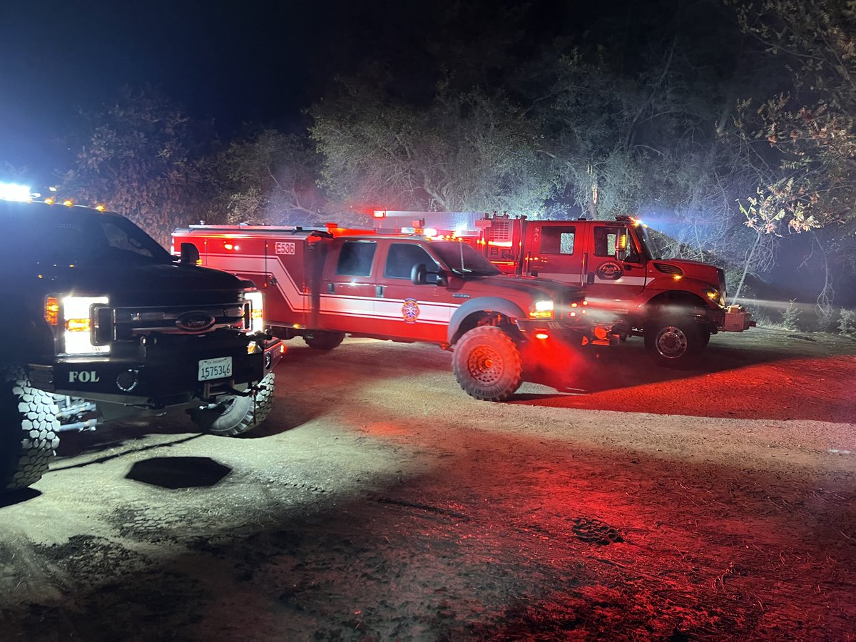 On September 18, Firefighters with assistance from <a href="/metrofirepio/">Metro Fire of Sacramento</a> responded to a reported grass fire on Greenback Ln. at the Rainbow Bridge. Firefighters were able to limit its spread to approximately 1 acre. Full news release can be found here: bit.ly/3DzXU4k