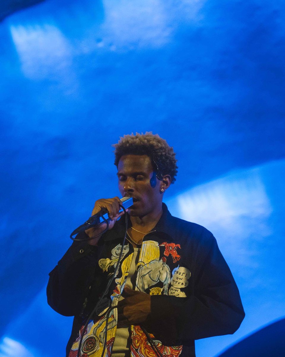 don_lifted's tweet photo. Friday was legendary… a perfect way to close one door and to open another. 

Thank you to everyone that came out to @TheShell901 everyone that took the stage with me to make this happen.

📷 Zach Shappley Jr. 

More photos and video coming soon ✨ https://t.co/yN82lKLiPA