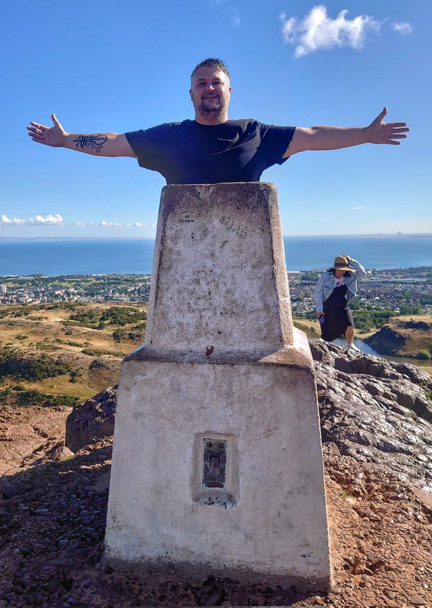 allthetrigpoint's tweet photo. Trig point 2οΈβ£1οΈβ£4οΈβ£β
Arthurs Seat Edinburgh π΄σ §σ ’σ ³σ £σ ΄σ Ώπ Pillar built in Jan 1943 and it's probably, the second most popular I've visited after Snowdon. Summited with my daughter π€ #trigpoint #Scotland #Edinburgh #maps #History #Daughters #memories #allthetrigpoints https://t.co/OhKMItOdIE