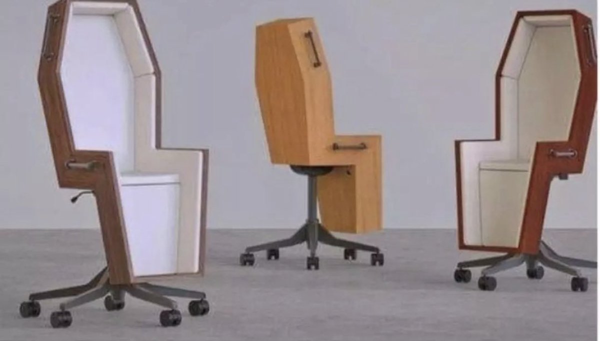 Backatcha's tweet image. Hands down, most depressing thing I’ve seen today. #oldguystuff #seattle