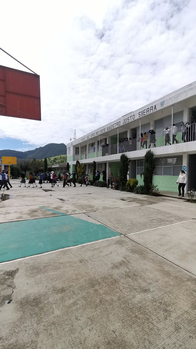 Trovamca's tweet photo. Escuela Secundaria Ofic. No. 0628 "Maestro Justo Sierra", Zona Escolar S060, SREB Metepec Santa Ma. Jajalpa, Tenango del Valle, México, "Simulacro Nacional 2022" @geramonro05
@TinocoGRogelio @lixrochin1 https://t.co/GX3Mn3e9Bx