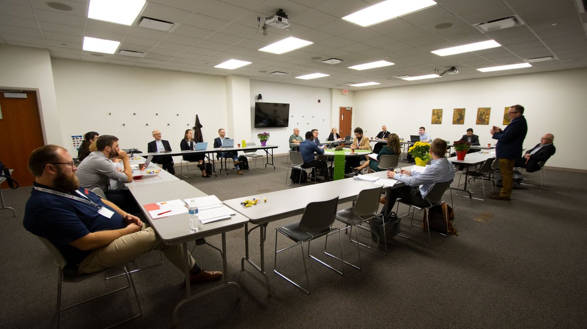 bernardincenter's tweet photo. We were thrilled to welcome young scholars from @BostonCollege @ChicagoCTU @DePaulU @duqedu @LoyolaChicago @mercycollege @SaintMarksUBC @UofT for a day-long symposium abt #FratelliTutti and the #consistentethic, work we will continue. #CatholicChurch
https://t.co/32AKnjlYGB https://t.co/k661YpkzYj