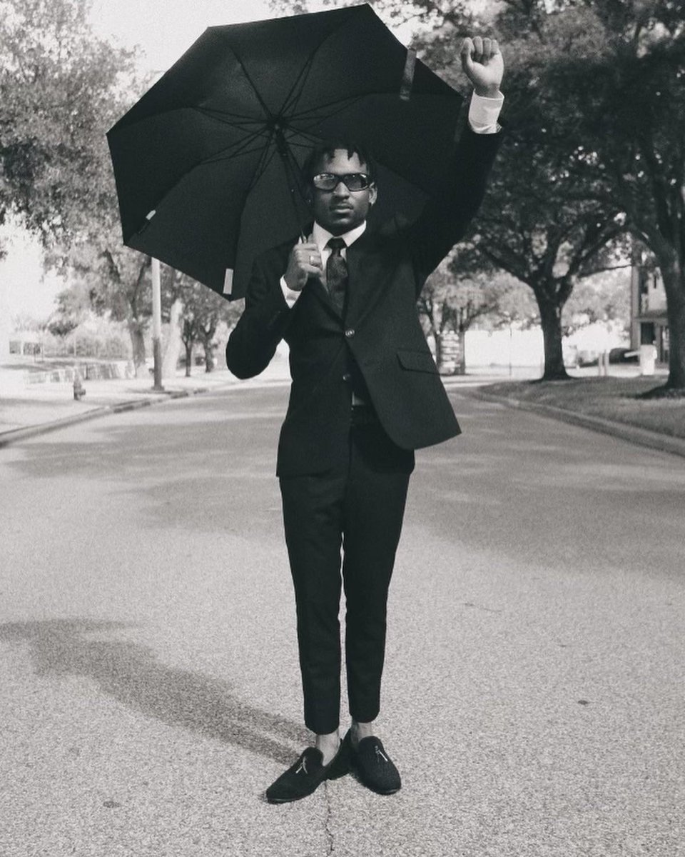 JayBryant___'s tweet photo. Black Excellence 🖤 #pvamu #pvamu26 https://t.co/MFIxF5H1r7