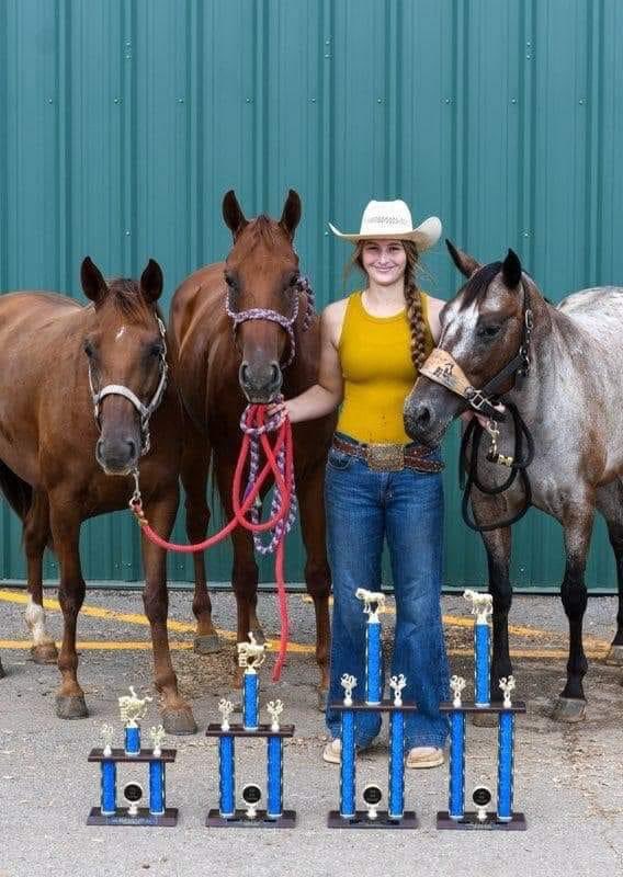 dumplap's tweet photo. Save a horse, ride all the guys from dunlap… https://t.co/d6Lc5I6pPf