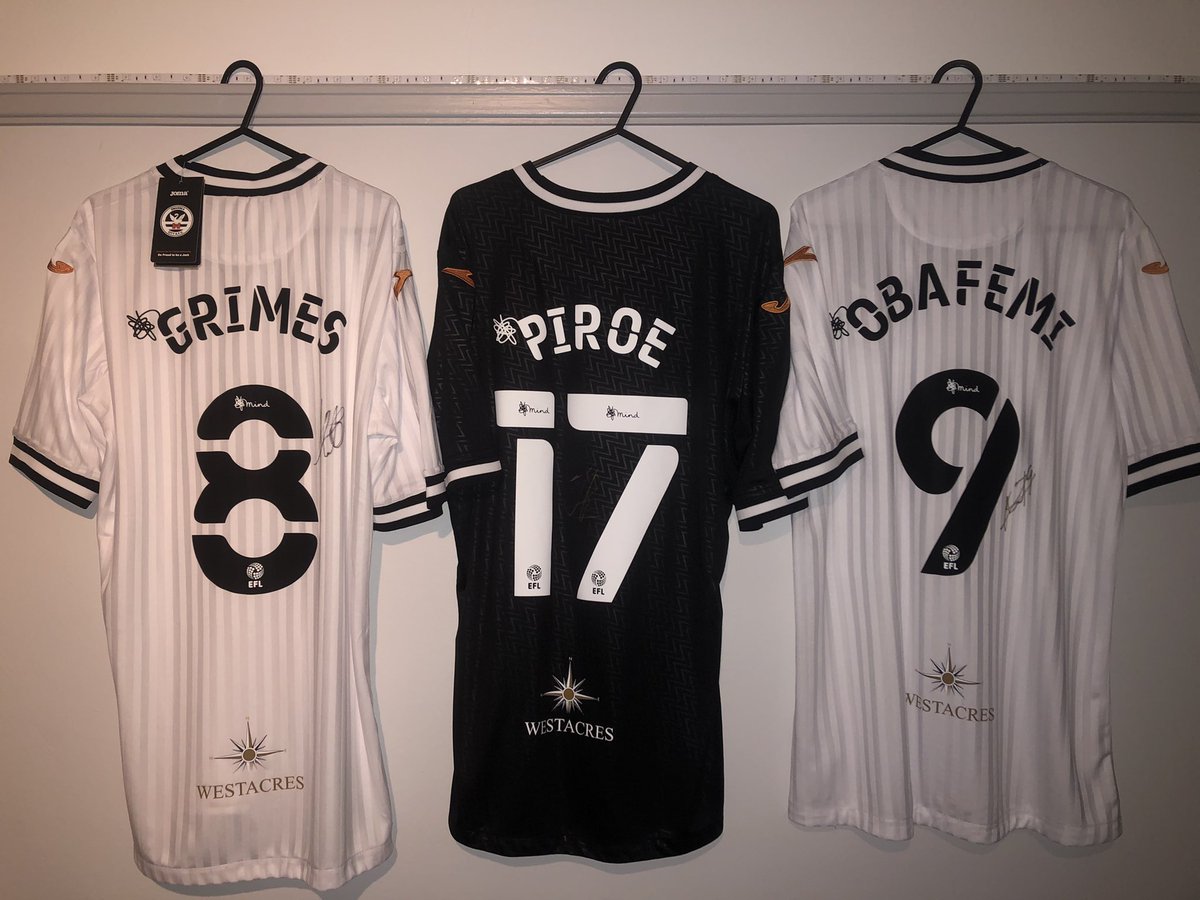 ShaunMorgans's tweet photo. 🦢SIGNED SWANSEA CITY SHIRTS RAFFLE🦢
£10 a ticket to enter our raffle to win either a Matt Grimes, @joelmrpiroe or @michaelobafemi_ signed shirt.
Proceeds to @maggiesswansea for our @LondonMarathon Fundraising.
Contact @harleydaviess or I for information🧡 https://t.co/CxwahKhLJ0