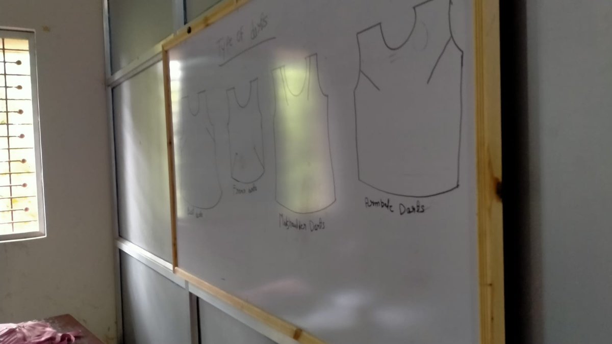 DaksyaAcademy's tweet photo. Daksya Academy, Hazaribagh
Students of Batch 3 of Daksya Academy, Hazaribagh learn about Plackets, Darts and Pockets in a practical class. #DaksyaAcademy #JSDM https://t.co/R5O8vqGwoS