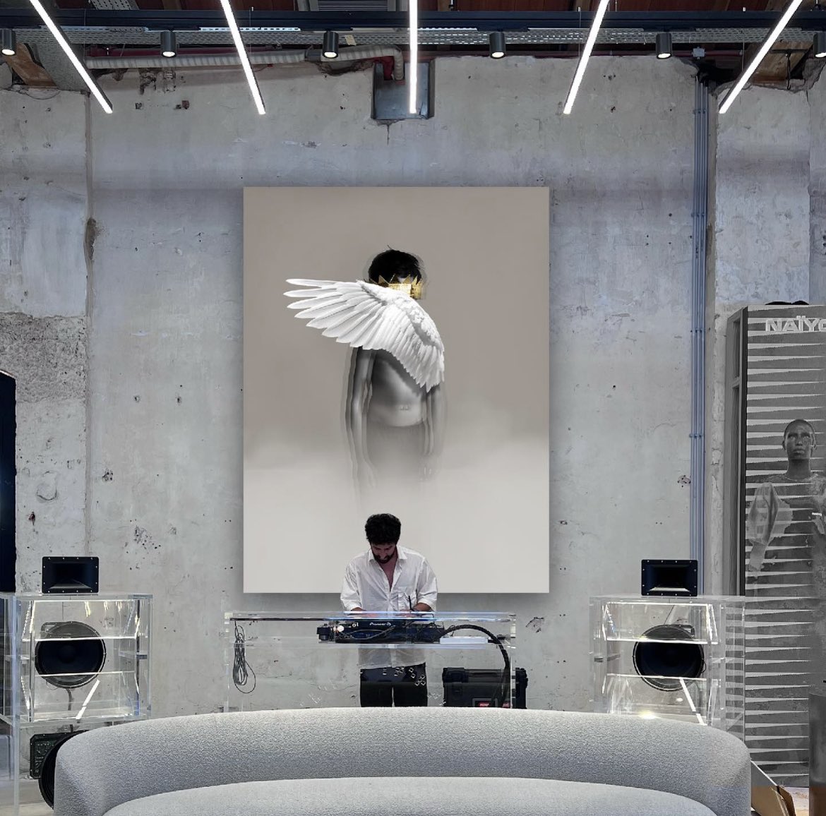 Roy Nachum tweet media