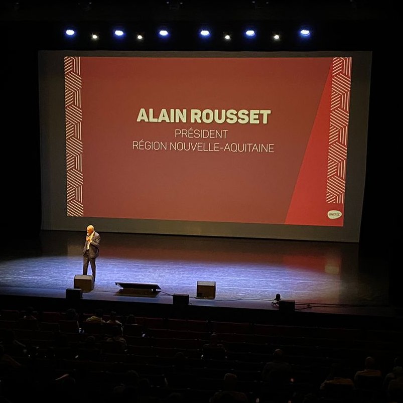 UNITEC_Bdx's tweet photo. #signaux22 | "Je veux que nous nous interrogions collectivement nos possibilités d'anticipation sur ce que l'innovation sera demain. La recherche de sens doit être au cœur de nos recherches !" @al_rousset @NvelleAquitaine https://t.co/VwPZI3XbBa