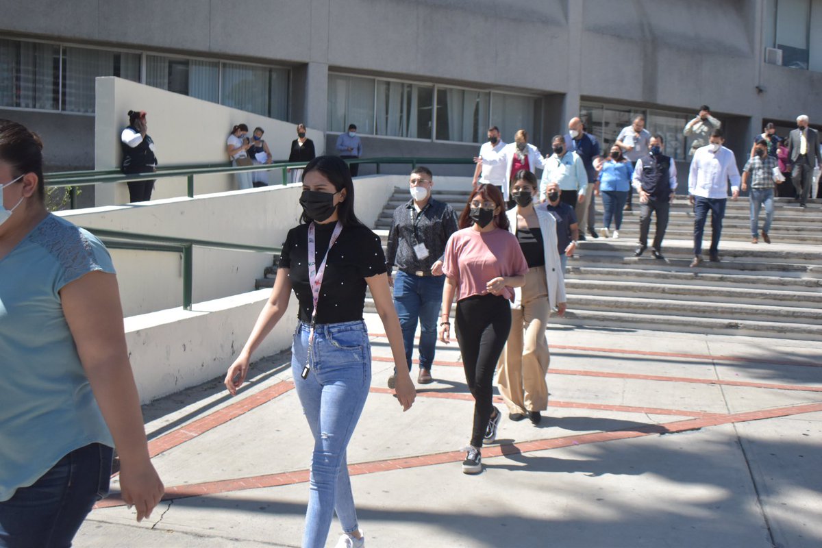 IMSSNL's tweet photo. El #IMSSNuevoLeón participa en el #SimulacroNacional2022 #SimulacroIMSS https://t.co/k90RXPk0vF