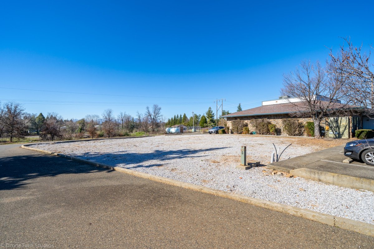 ReddingRep's tweet image. Maggie McGrath would love to show you the #listing at 3617 Meadow View Dr #Redding #CA  #realestate tour.corelistingmachine.com/home/LX2M7A
