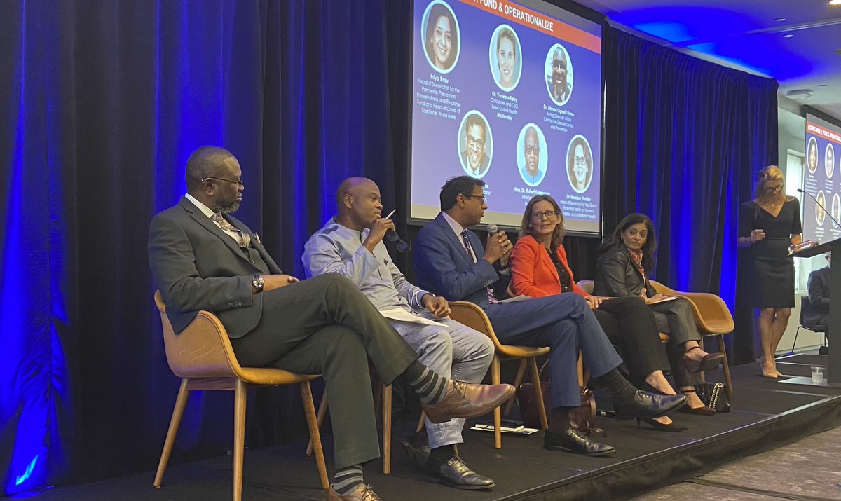 lastmilehealth's tweet photo. “Critically, they need to be integrated in the primary health care system,” @Atul_Gawande of @USAID on realizing the potential of #CHWs, at the @FHWCoalition #UNGA77 event. https://t.co/6bzQCoeZCH