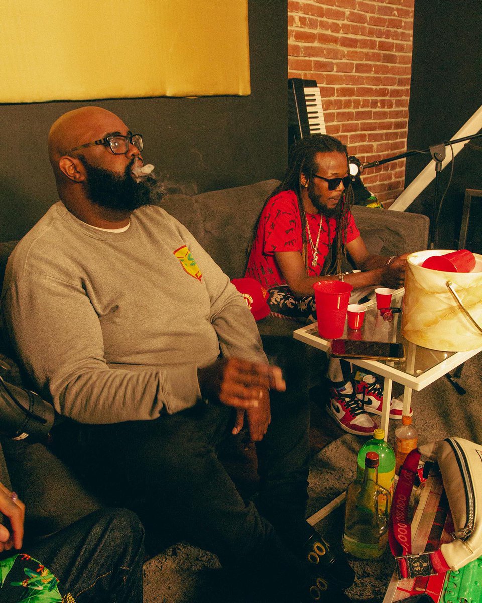 rarefatpleya's tweet photo. We Working BABY ๐ฅ
Season 3 of #artgoonradio & #bigcaliworld will begin Filming in October, go catch up on all the episodes and GET READY FOR EVEN BIGGER SEASON COMING UP
CLICK LINK IN BIO
Also introducing my New all Audio Podcast called #myinnergpodcast Dropping in October ๐ https://t.co/qC1ttend5X
