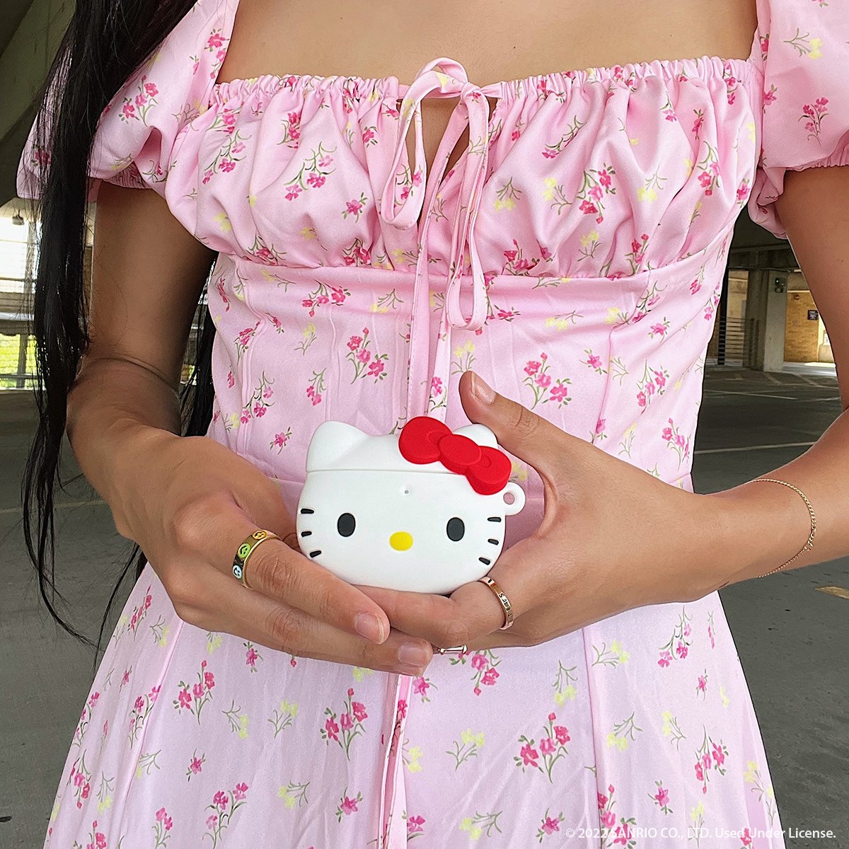 iFace_US's tweet photo. Need an AirPods case that doubles as an adorable accessory? ⁠
Shop Hello Kitty and more cute cases https://t.co/1Qh9d9XmCd https://t.co/WFUEbHxNqm