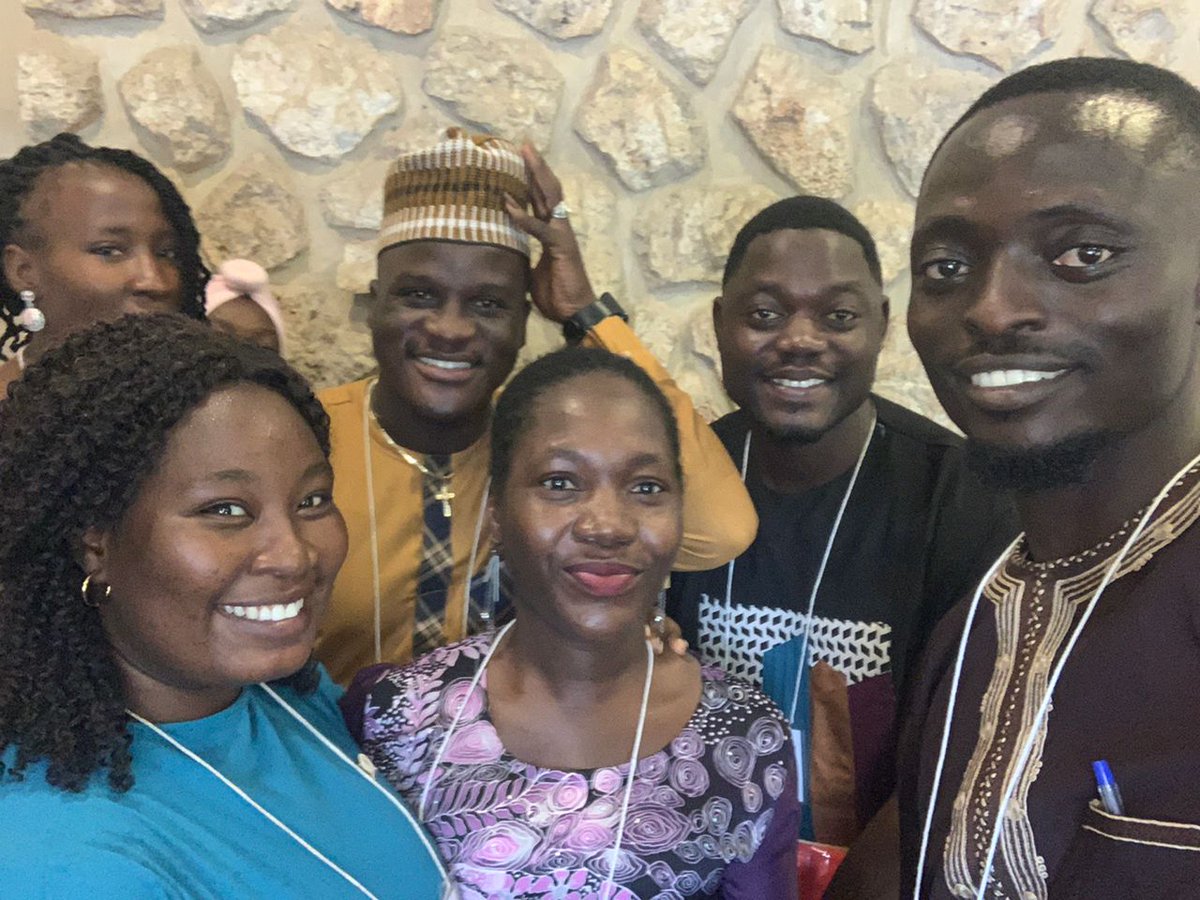 victor_ajibi's tweet photo. #YLDF 2022 https://t.co/wwwFfGtBQW