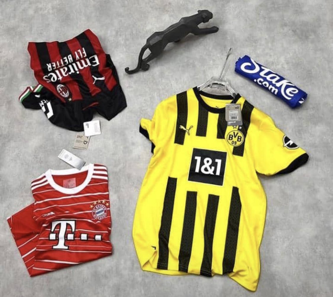 sammyplug_'s tweet photo. You don’t owe me anything but please help me Rt my hustle my buyer might be on your TL

Jersey 8k
Customize  2k
Shorts 6k
Polo 9k
Basketball jersey Top 11k

DM or WhatsApp 08146758780

Chi chi #WalletSafeWorkshop phyna and daniella Hermes chizzy https://t.co/uotbsBTNiW