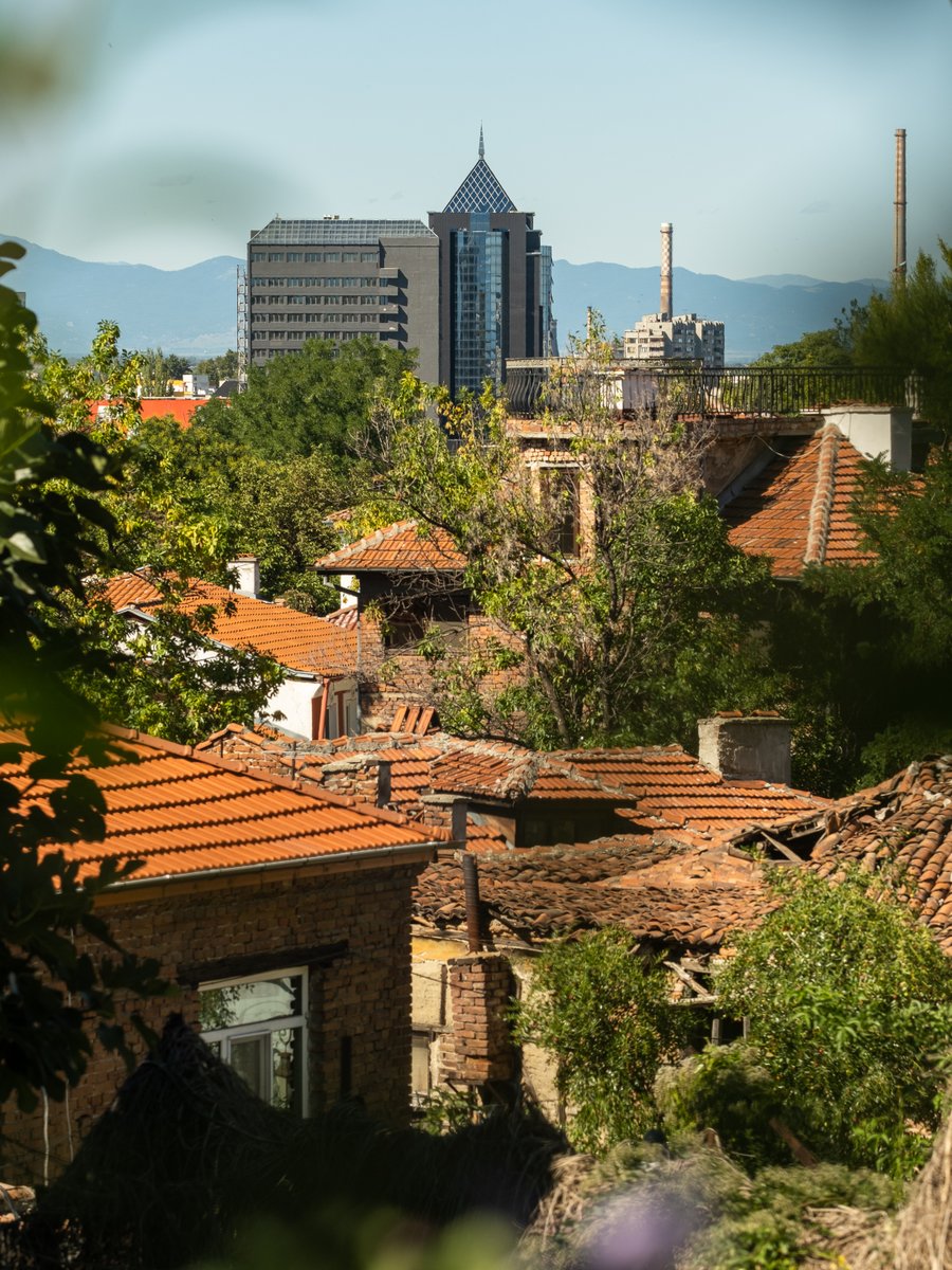cd_konrad's tweet photo. Haven't been here for a while. Hope everyone is doing well :) 
Here is Plovdiv, my beautiful hometown. https://t.co/KTJgIwR8q4