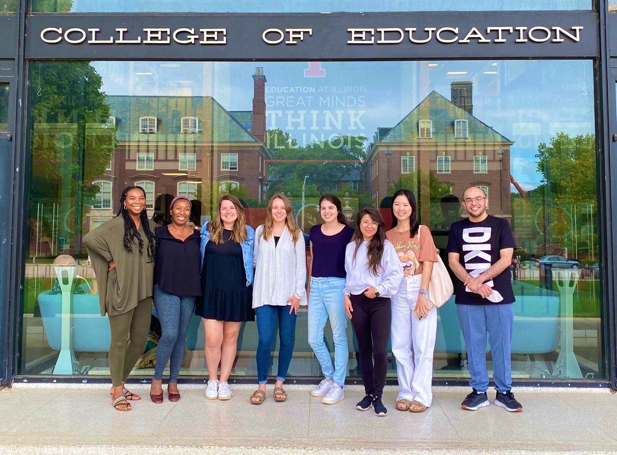 ARich_Education's tweet photo. Better late than never! My cohort and I are off to an amazing yet busy 2nd year!! #sped #uiuc #academicchatter #lovethem #phdfamily https://t.co/ajAQ8YiJeJ