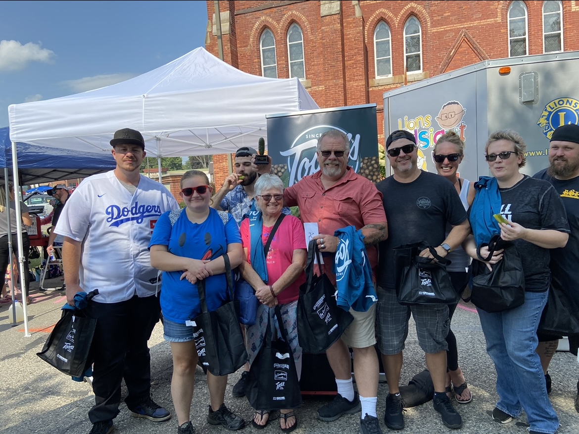 Topor's Pickles tweet media