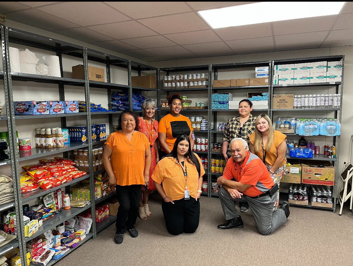 EctorCountyISD's tweet photo. Wearing orange today to support the @WTXFB and #HungerActionMonth. Did you know, the Food to Kids program supplies weekend &amp; holiday meals to 3,000 ECISD students; and 2,000 students/month get support through 11 school-based food pantries. Envision a West Texas without hunger. https://t.co/KdPjsHHOO9