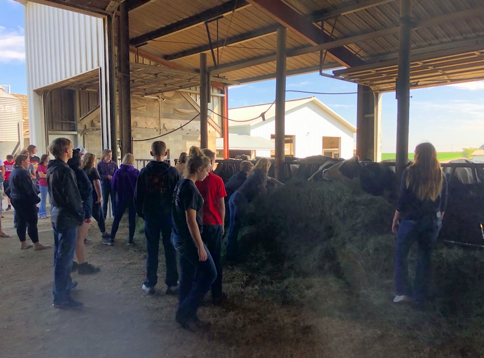BlairAgEd's tweet photo. Animal Science class trip to Mohrview Dairy. The Mohr family has owned and operated this farm for 100+ years! Thanks to Tracy Behnken @MidwestDairy for hosting us today! https://t.co/Fg3VnEl7kP