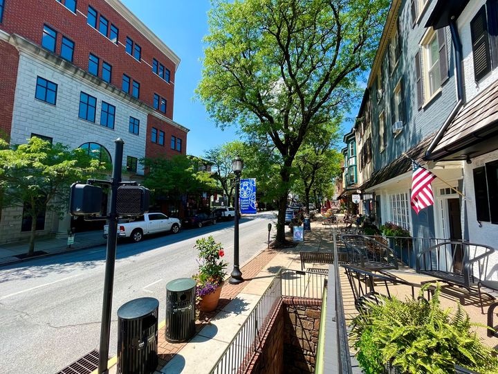 RepHerrin's tweet image. The Chester County Economic Development Council has been awarded $20,000,000 for loan funds to support the financing of Chester County small businesses.
👉Find additional resources from CCEDC here: bit.ly/3BhXehl