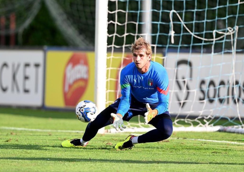 vocelaziale's tweet photo. 𝘾𝙝𝙚 𝙛𝙞𝙣𝙞𝙢𝙤𝙣𝙙𝙤!🦅🇮🇹 https://t.co/uffklZRx54