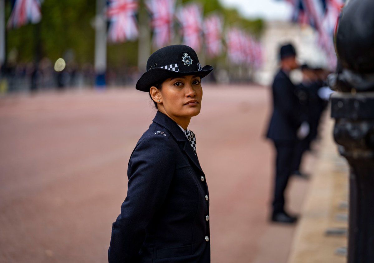 Metropolitan Police tweet media