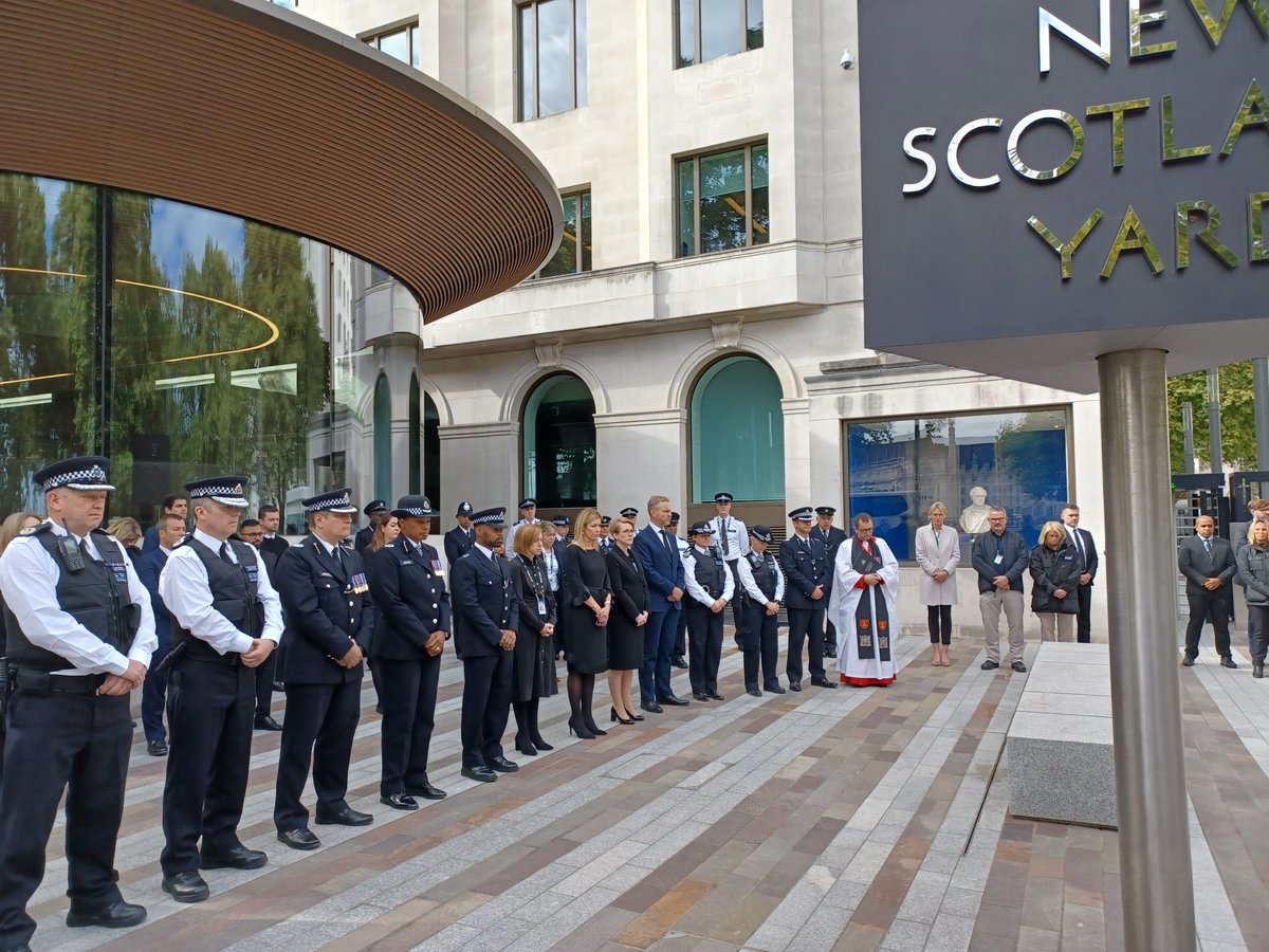 Metropolitan Police tweet media