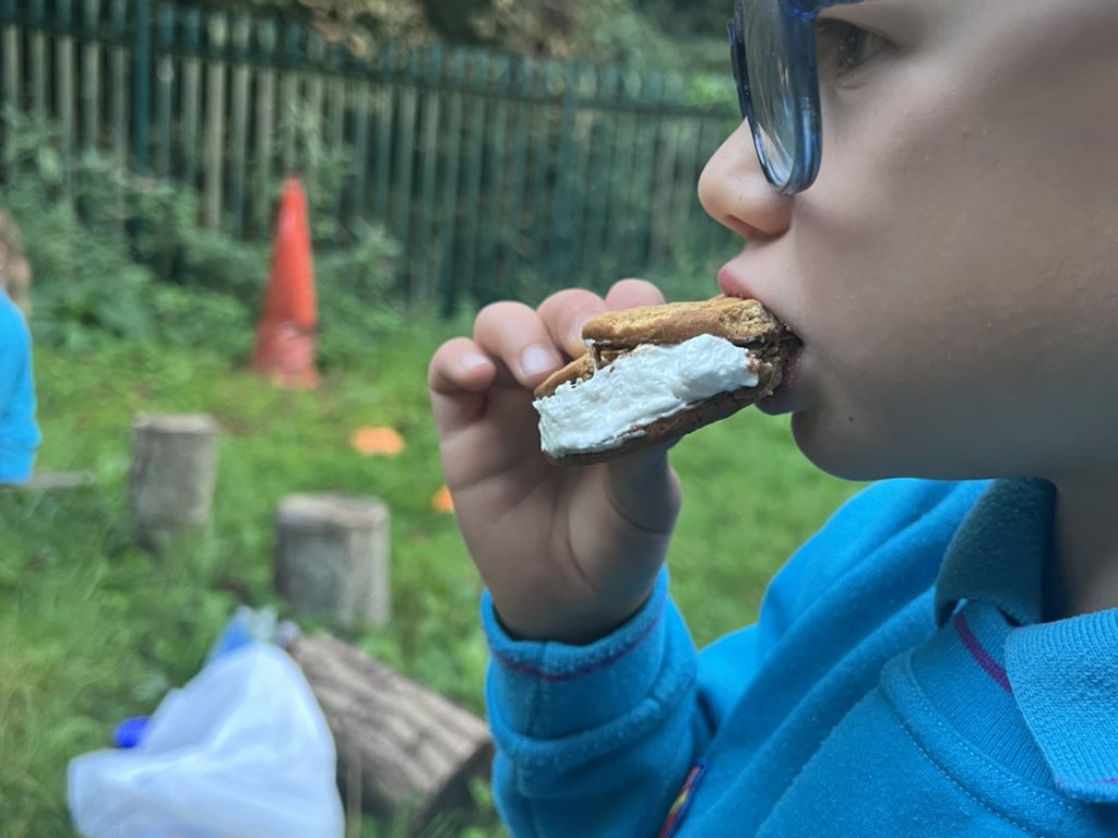 127th St Annes tweet media