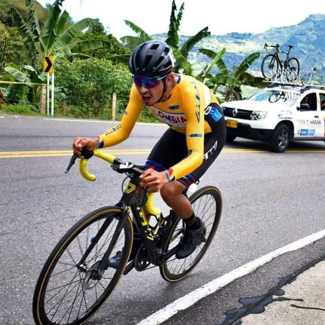 OsadiaSports's tweet photo. La Selección Colombia Andina que está en el Mundial de Ciclismo de Ruta, contará con presencia de tres representantes del ciclismo risaraldense, tanto en categorías Junior como Élite, se trata de Diego Pescador, William Colorado y Wilson Peña. 
@TUTOGOL @Camiloarangoro https://t.co/b4cdfANOeS