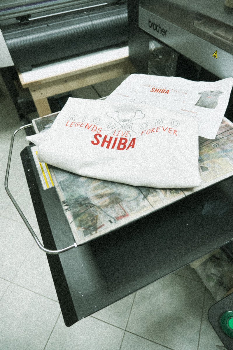 Legends Live Forever.

Two leaders bringing their vision, their legacy and their heritage into one big project..this is going to have a major impact in the industry, promise!

#LegendsLiveForever #JR #SHIBA