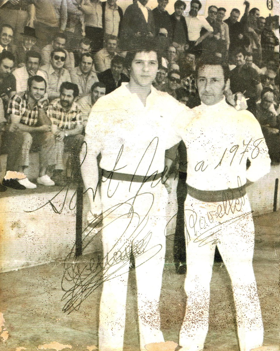 PilotariDenia's tweet photo. @apunt_media @Pelayotrinquet @funpival @vadebopilota @fedpival @pilotaviu @CPV_Alzira @fcpilota @VaPassarAci GRAN PERSONA!!! https://t.co/RNhYeZmjGq
