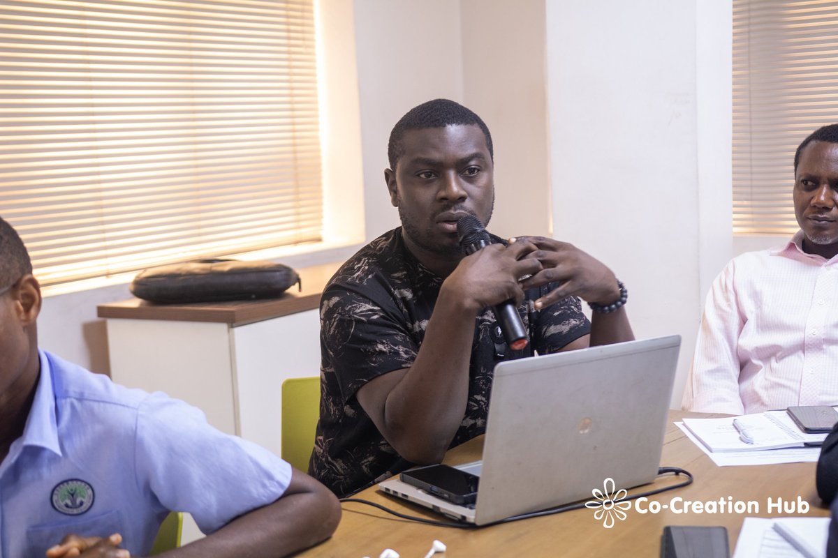 GovoteNg's tweet photo. We wrapped up day 1 of the capacity building workshop with insightful recaps from @GovoteNg
Master volunteers.
Participants are from 15 states across Nigeria where the project is being implemented. Abuja, Abia, Enugu, Kaduna, Nassarawa, Ondo, Oyo, Lagos.....
#NigeriaDecides2023 https://t.co/Ym4KXLBTy3