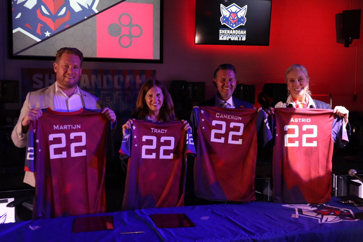 ShenUesports's tweet photo. Shenandoah Esports has signed a first of its kind Memorandum of Understanding with @EsportsH20 campus in Amsterdam! 

This agreement allows for future collaborations, student exchanges, and professional development opportunities for our students.

#esports #BeyondGaming #highered https://t.co/vwnuP1Wg7r