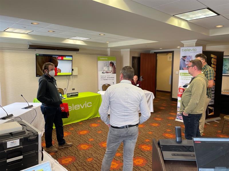 DataVisual Marketing Inc. tweet media