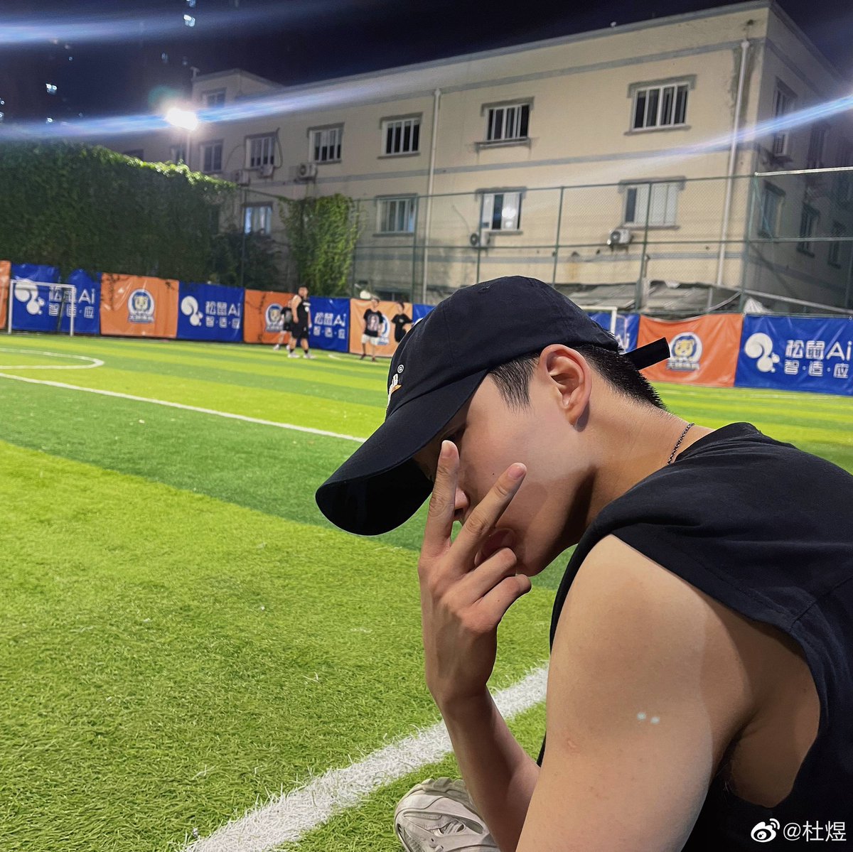 (2022.09.19) Duyu’s weibo update 

หลังเลิกงาน มาออกกำลังกายสักหน่อย🤓

💜m.weibo.cn/5651493486/481…
#ตู้อวี้ #DuYu #杜煜
