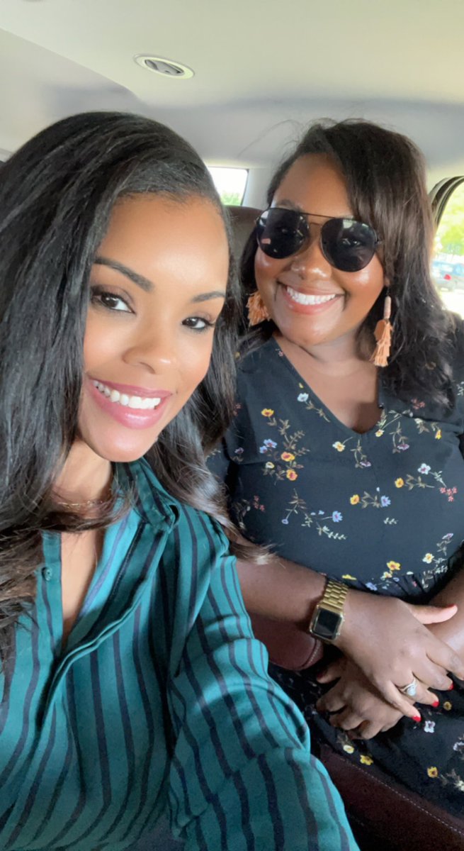 sherese_nix's tweet photo. Lookie we have a new teammate! Help me welcome my new Admin Assistant Janika! #TheGISDEffect #dreamteam 🙏🏽🖤 https://t.co/N8k6FgnxFz