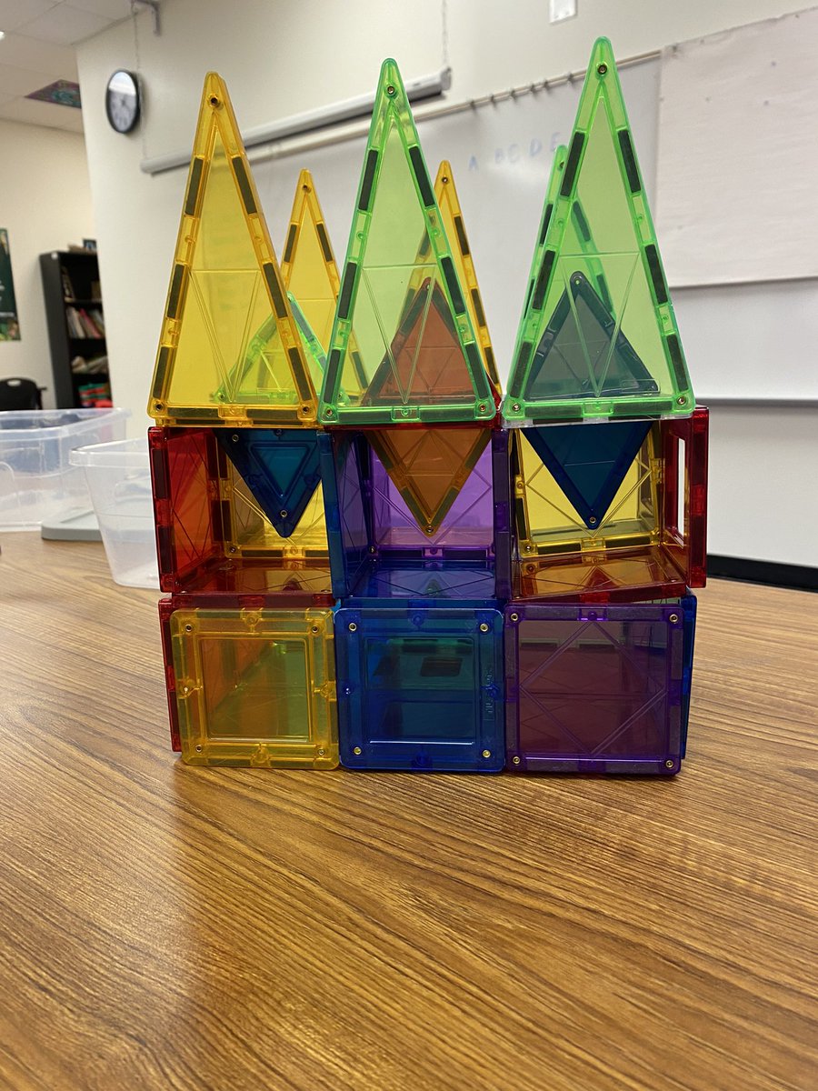 cses_tech's tweet photo. Working on our building skills! https://t.co/EUkMYmmtPI