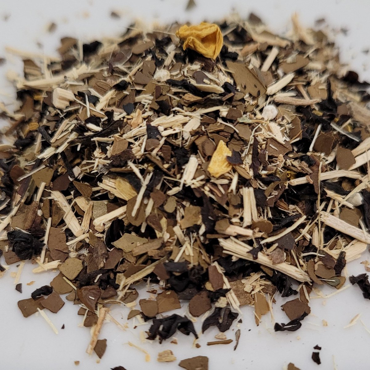 ThesaurusTea's tweet photo. Stark is definitely in a league of its own, and has a lot of heart. Sweet maple lays under sparky ginseng and a grounded yerba mate.
https://t.co/rfcKIlbDwm
#tea #FandomBlend #FandomTea #avengers #IronMan #TonyStarkHasAHeart #ILoveYou3000 #TeaNerd #teaGeek #CommuniTea #TeaTime https://t.co/JQXNHwB1Cj