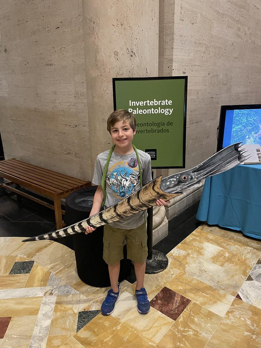 MJuricaCBS47's tweet photo. So much fun at #DinoFest @NHMLA yesterday! My future paleontologist was so excited to meet everyone and spend the day mapping his next set of Dino digs🦕🦖❤️ #mamasaurus #futurepaleontologist https://t.co/poQskfrMvR
