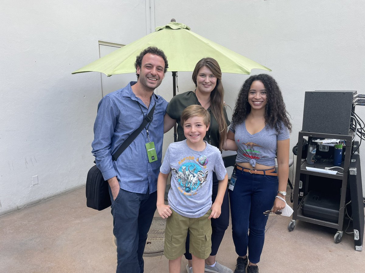 MJuricaCBS47's tweet photo. So much fun at #DinoFest @NHMLA yesterday! My future paleontologist was so excited to meet everyone and spend the day mapping his next set of Dino digs🦕🦖❤️ #mamasaurus #futurepaleontologist https://t.co/poQskfrMvR