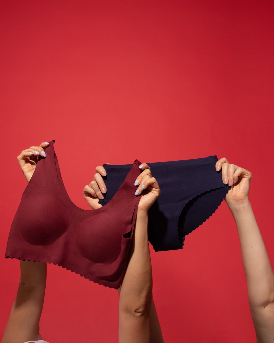 shop_proof's tweet photo. Wine and navy are ready and waiting to join your fall wardrobe 🍂 https://t.co/lrkyP6YE8L